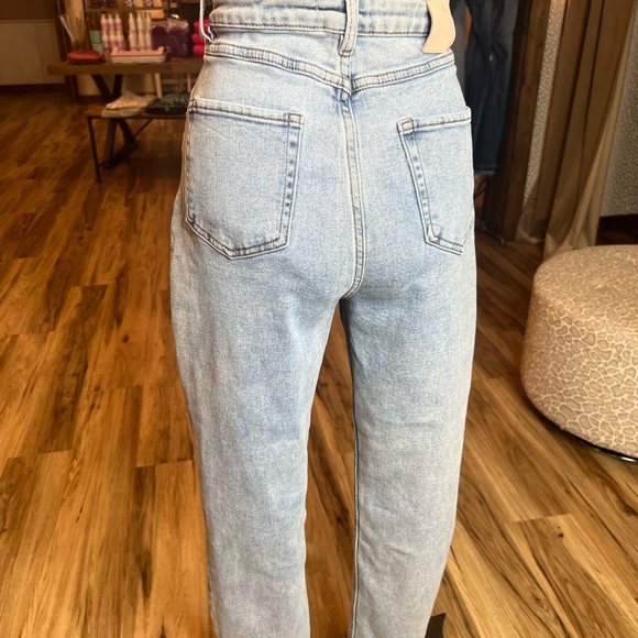 Queen hearts Paris denim jeans - Picture 3 of 3